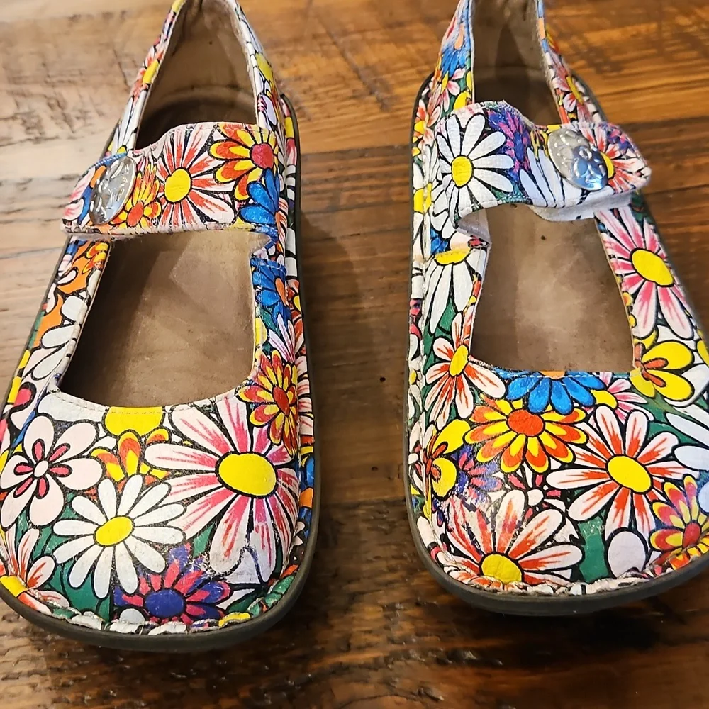 Alegria Floral Paloma Mary Jane Shoes with Adjustable Strap